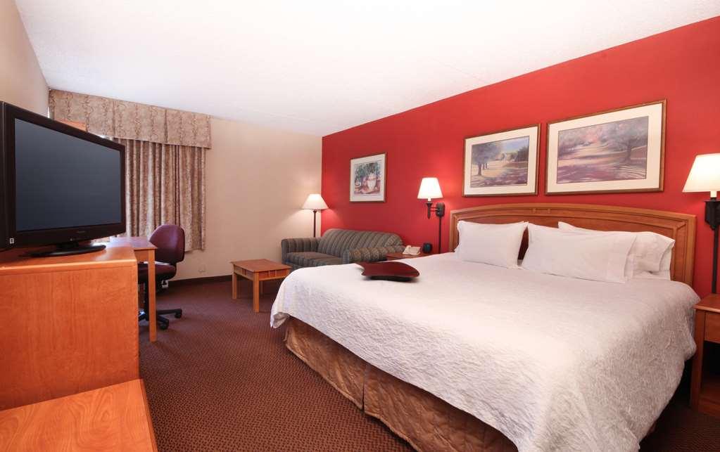 Best Western Plus Meadowlands 세카우커스 객실 사진