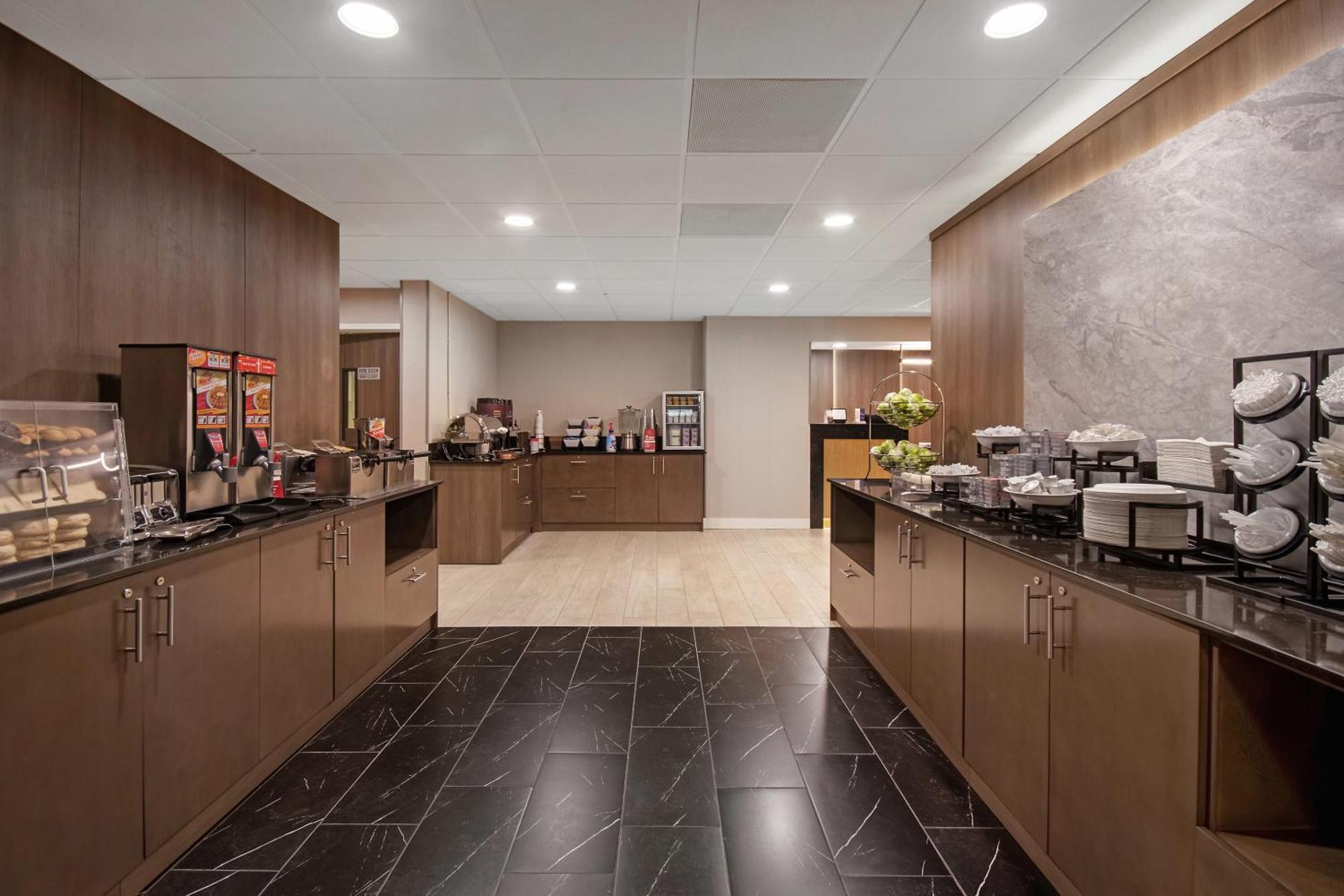 Best Western Plus Meadowlands 세카우커스 외부 사진