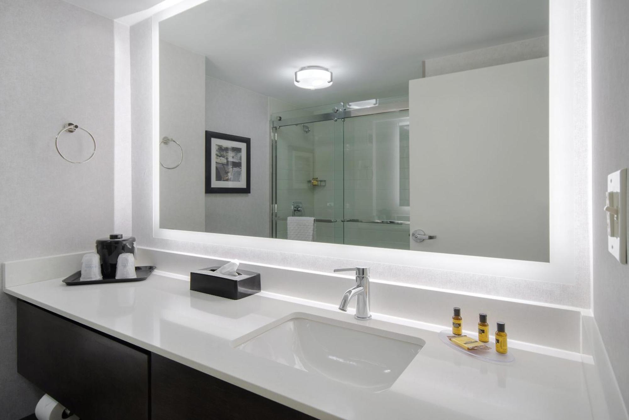 Best Western Plus Meadowlands 세카우커스 외부 사진